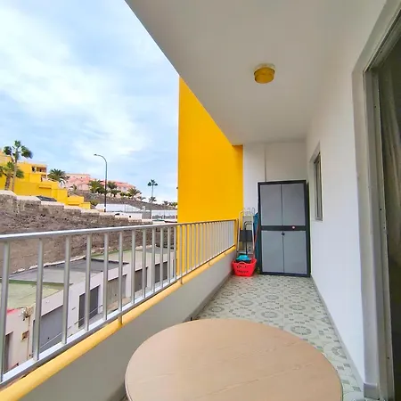 Apartment Casa De Franco - Ocean View, Terrace, Balcony, 50m From Playa La Arena, Fibre Net Puerto de Santiago (Tenerife)